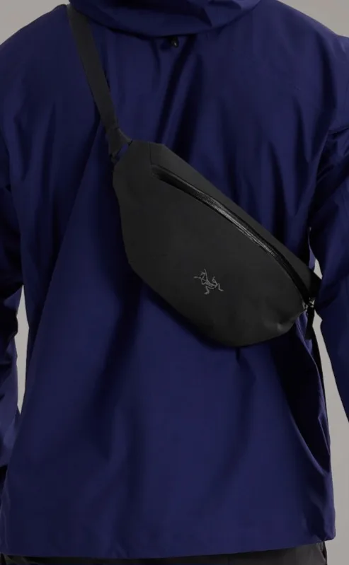 Arc'teryx Granite Crossbody Bag - Black image indicator(4)