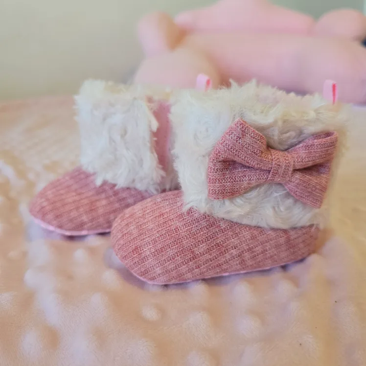 Pink Baby Booties with Bow