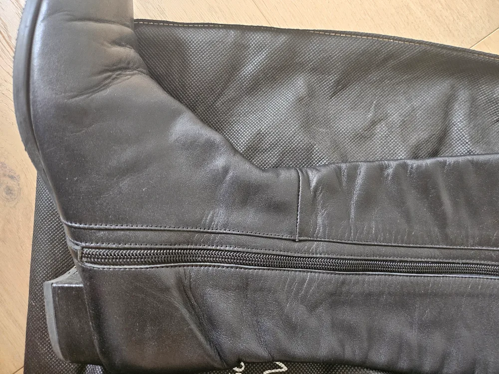 Giorno Venti Black Leather Knee High Boots image indicator(6)