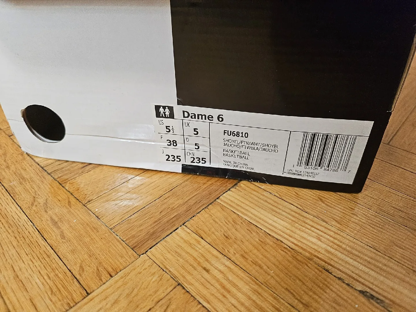 Adidas Dame 6 Basketball Shoes - 5.5 US/ 7US Women's image indicator(2)