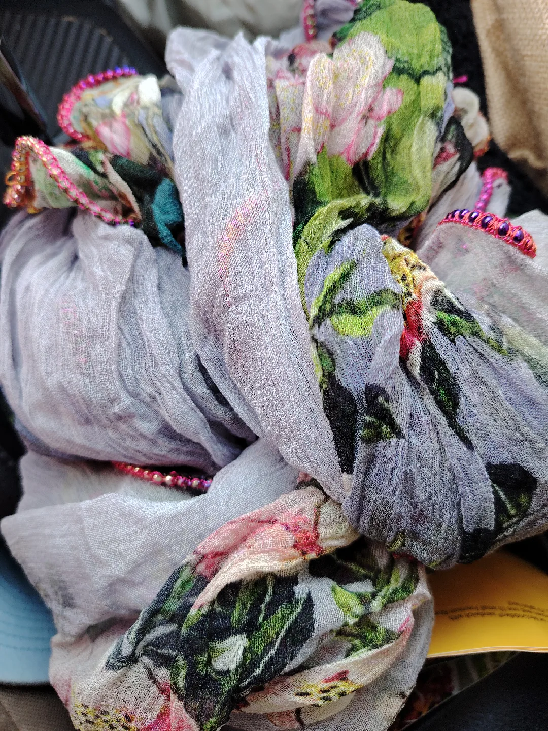 🥕Floral Print Scarf thumbnail