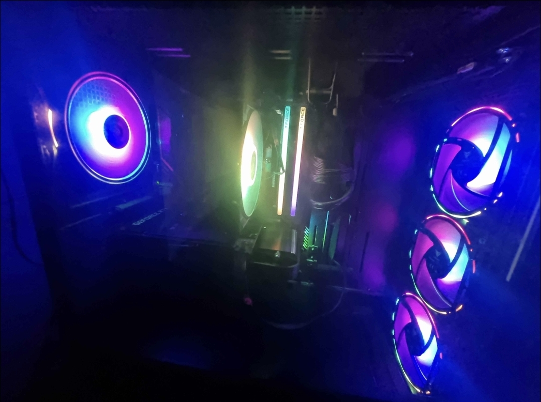 PC Gaming Setup - photo 2