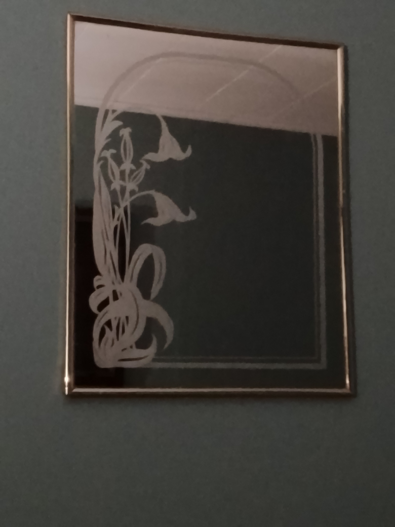 Wall mirror with floral design - photo 2