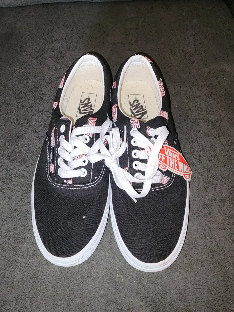 New Vans Era Off The Wall Skate Shoes image indicator(2)