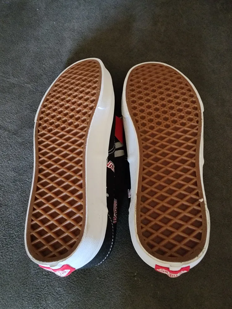 New Vans Era Off The Wall Skate Shoes image indicator(4)