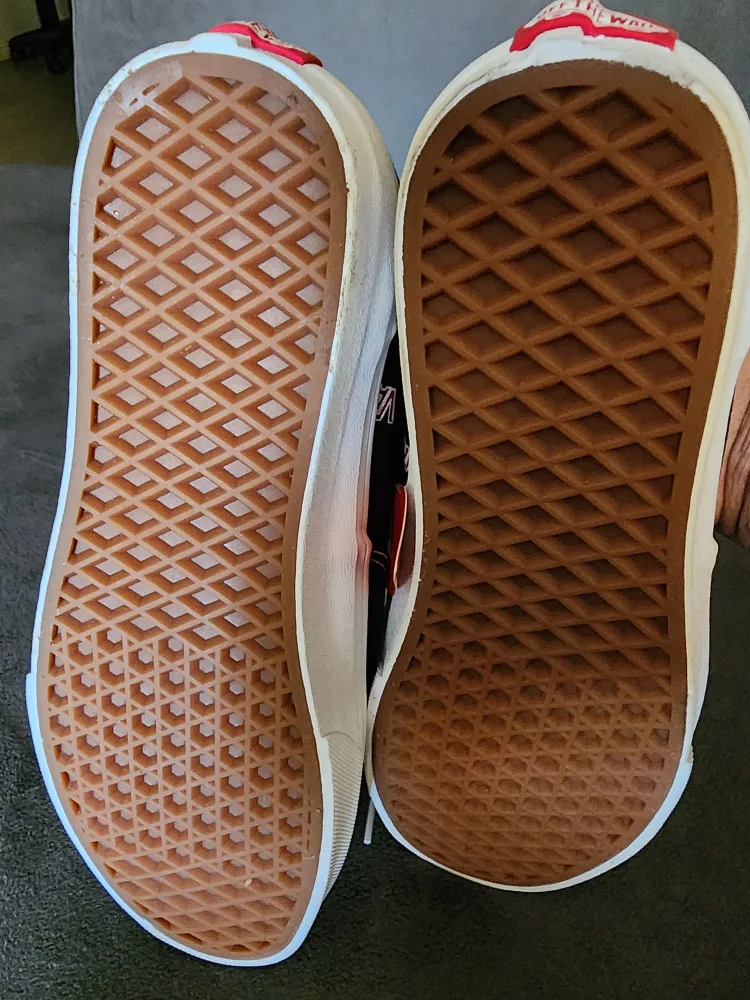 New Vans Era Off The Wall Skate Shoes image indicator(8)