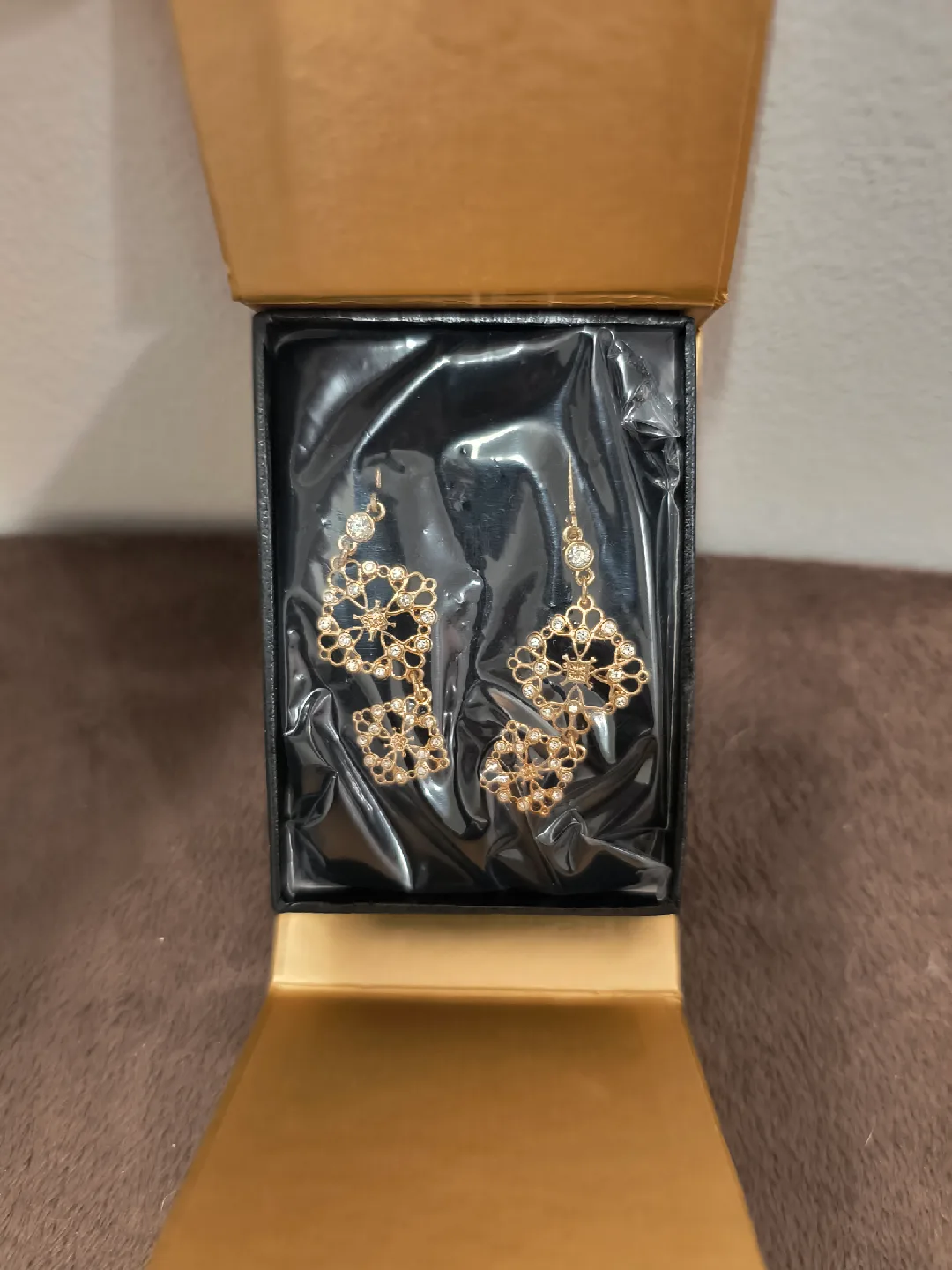 Avon Gold Tone Square Double Drop Earrings - New in Box thumbnail