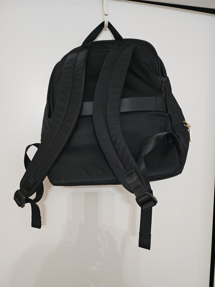 Lululemon City Adventurer Backpack Black/Gold - photo 3