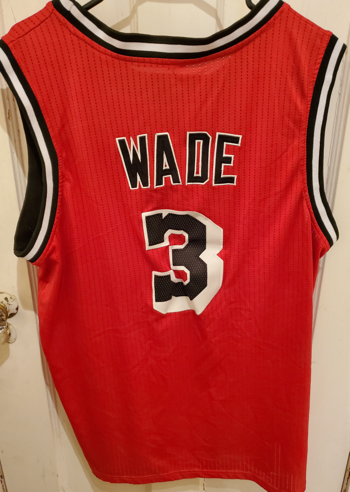 Adidas NBA Miami Heat Dwyane Wade Jersey - Size XL - photo 4