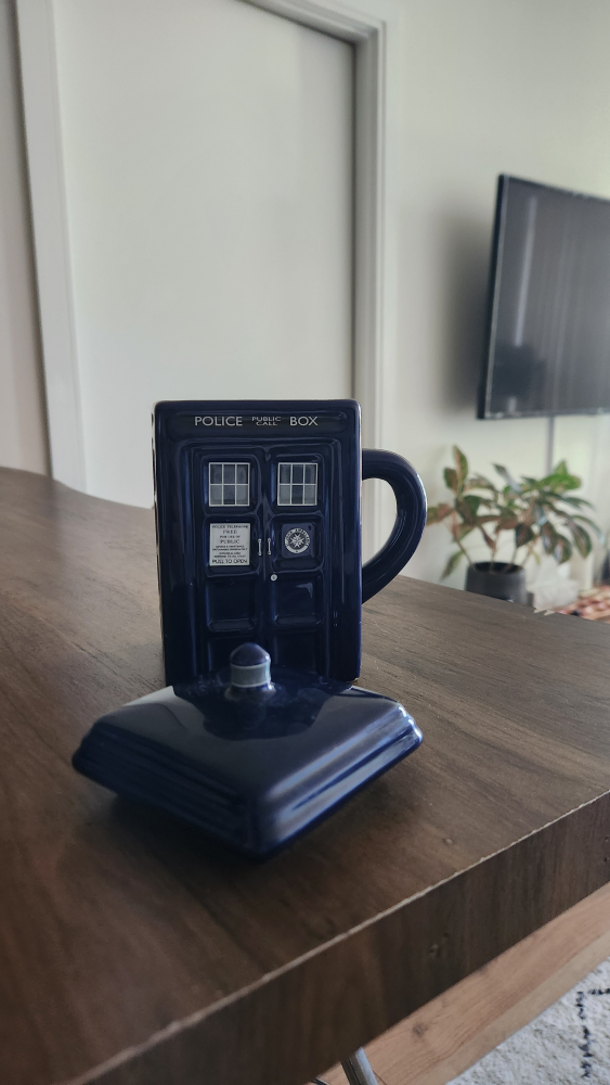 Doctor Who Tardis Mug
