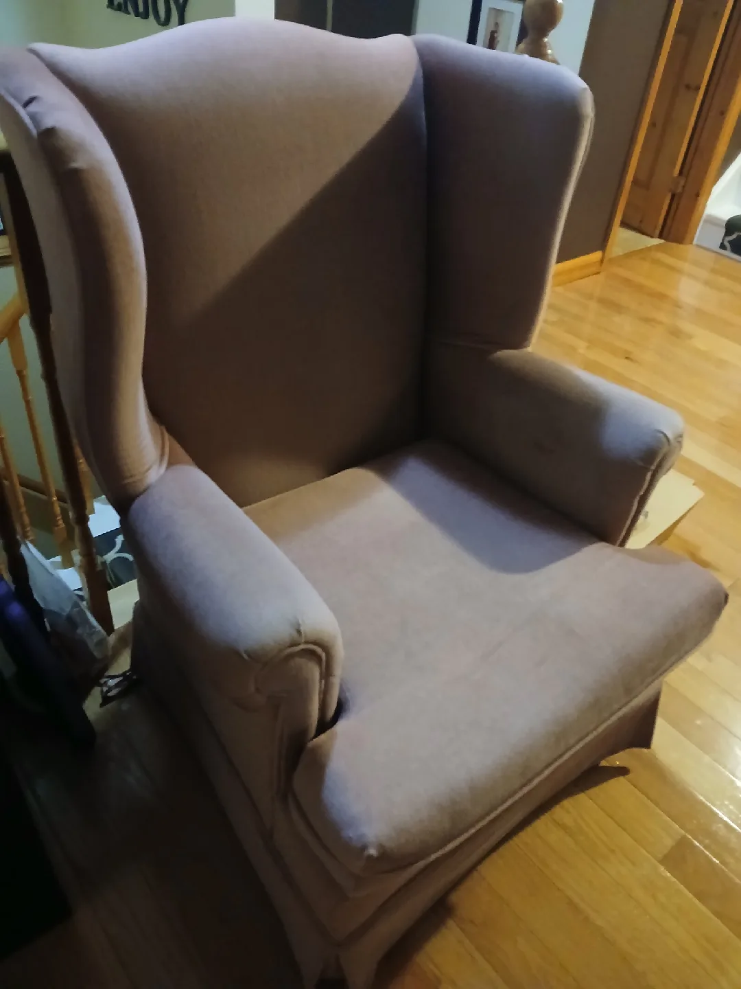 Wingback Armchair -Dusty Rose image indicator(3)