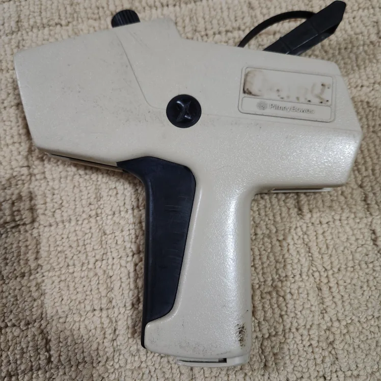 Monarch 1105 Price Marking Gun image indicator(2)