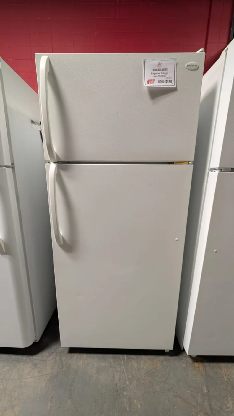 Frigidaire Regular Fridges White 28/30/33 wide thumbnail