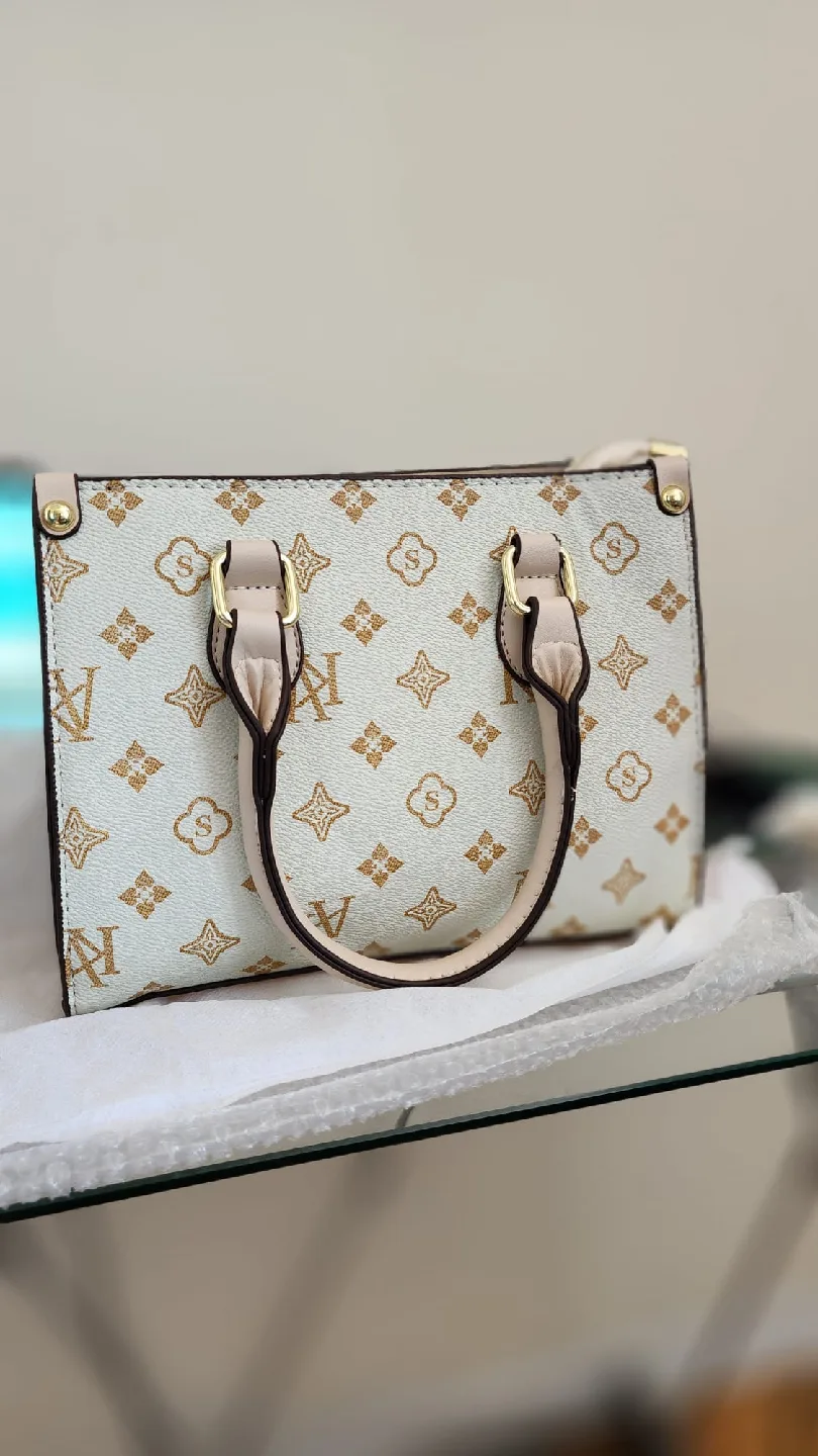 NEW -Fancy Two Tone Style Shoulder Bag image indicator(5)