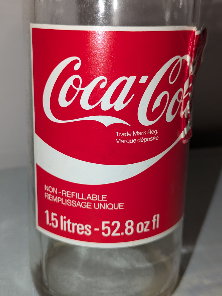 Coca Cola 1970s non Refillable 1.5 Litre Glass Bottle - photo 3
