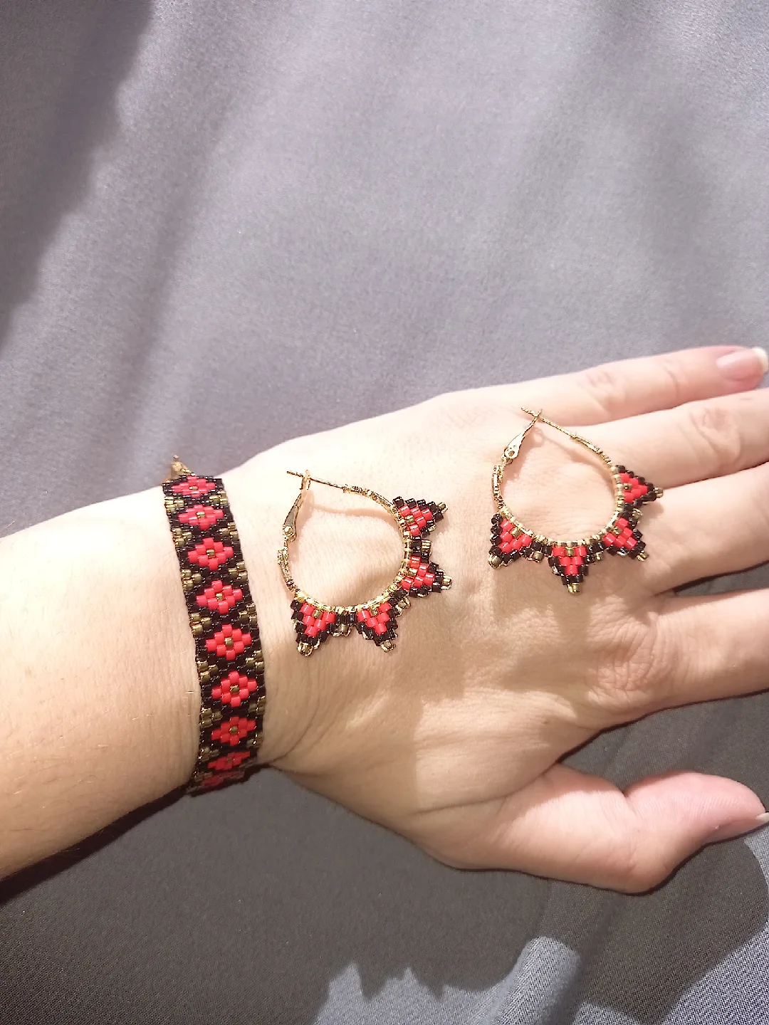 Handmade Beaded Hoop Earrings - Red, Black, Gold image indicator(6)
