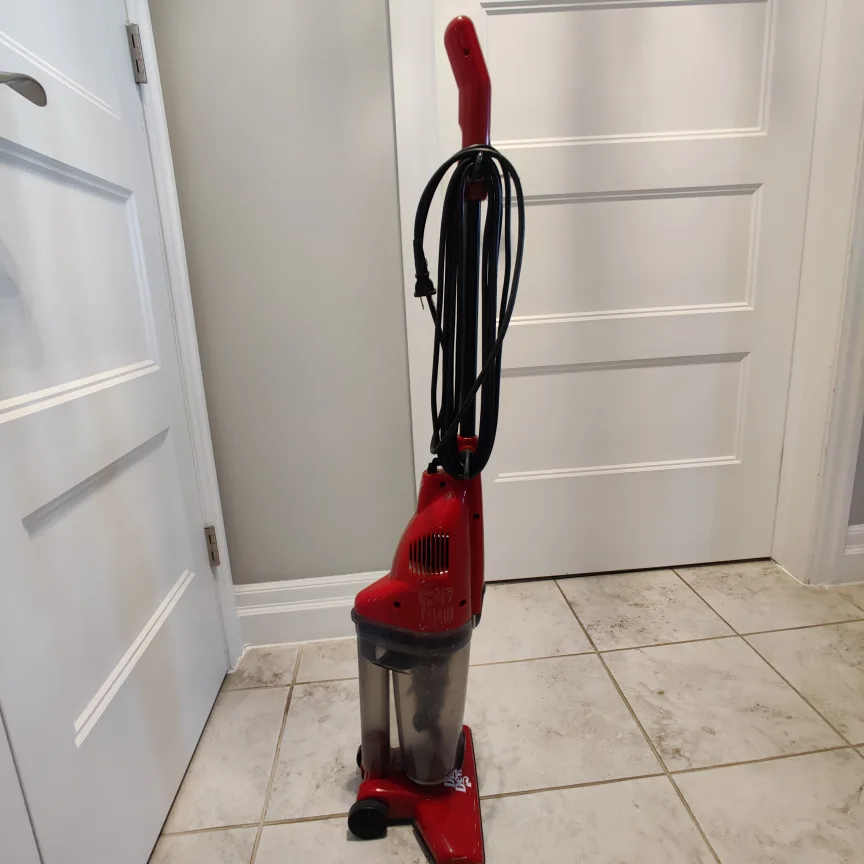 Dirt Devil Vacuum image indicator(3)