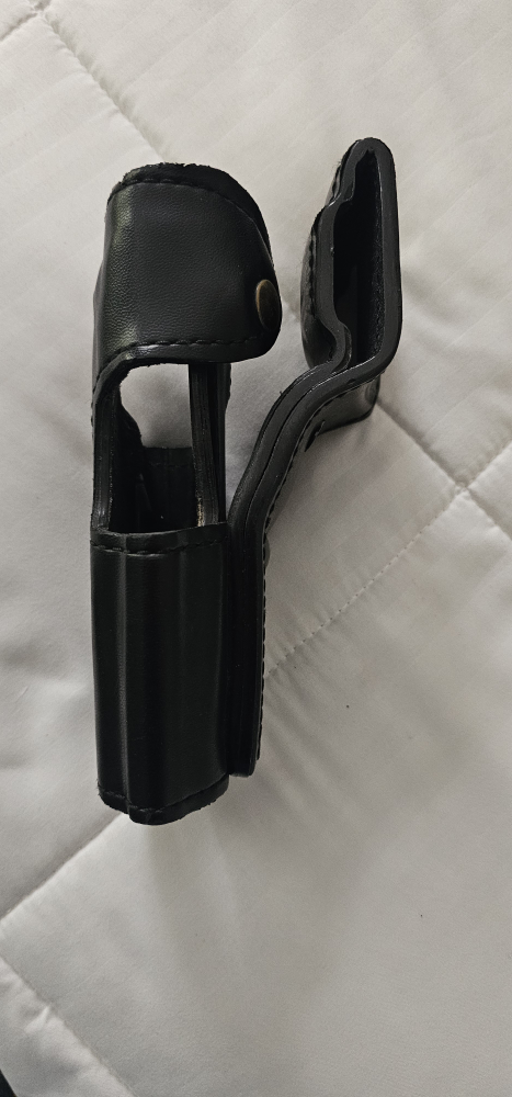 Safariland Glock 19 Holster - photo 2