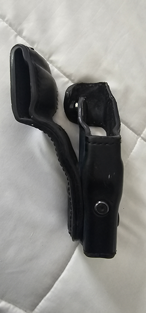 Safariland Glock 19 Holster - photo 3