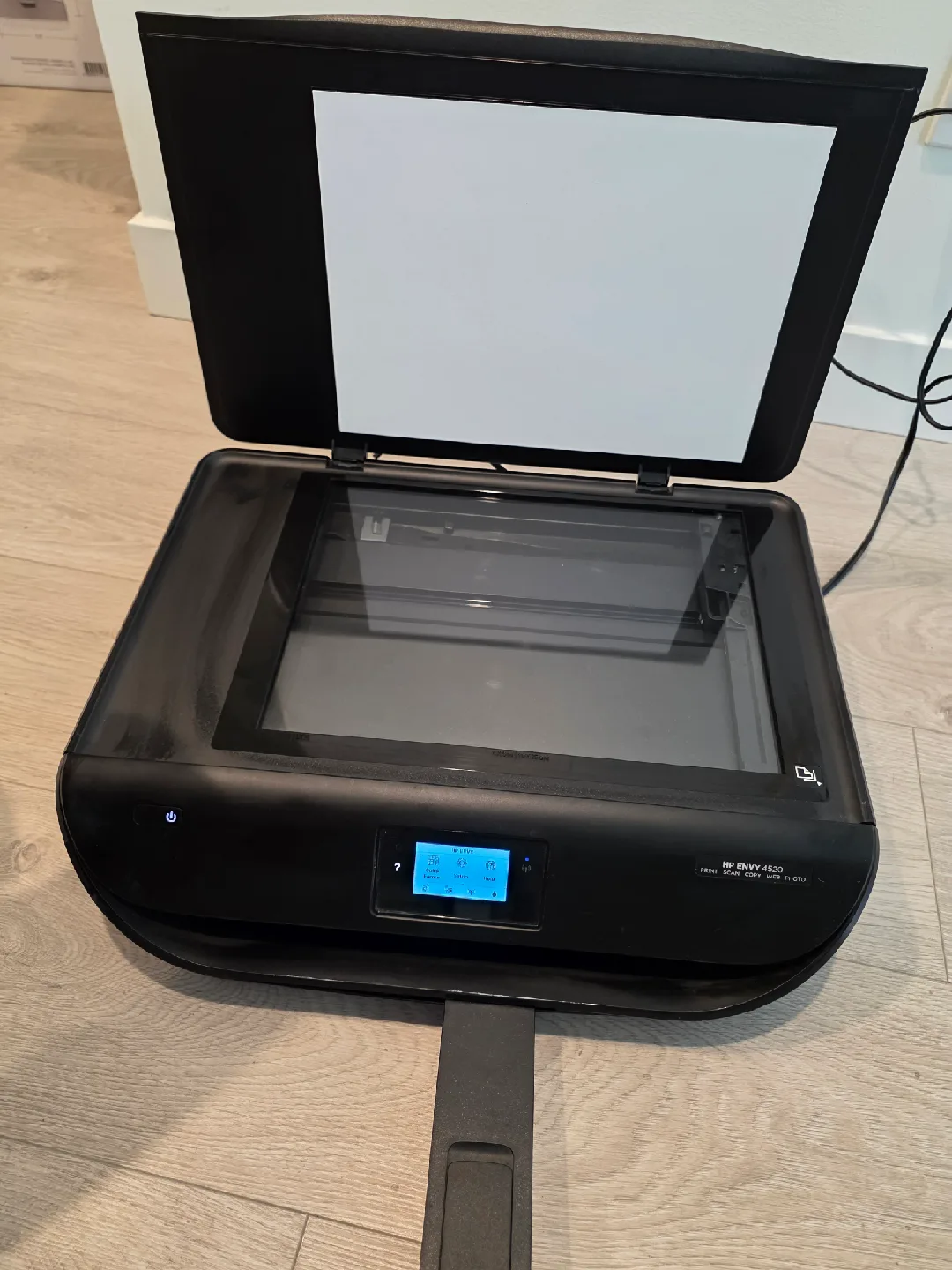 HP Envy 4520 All-in-One Printer image indicator(2)