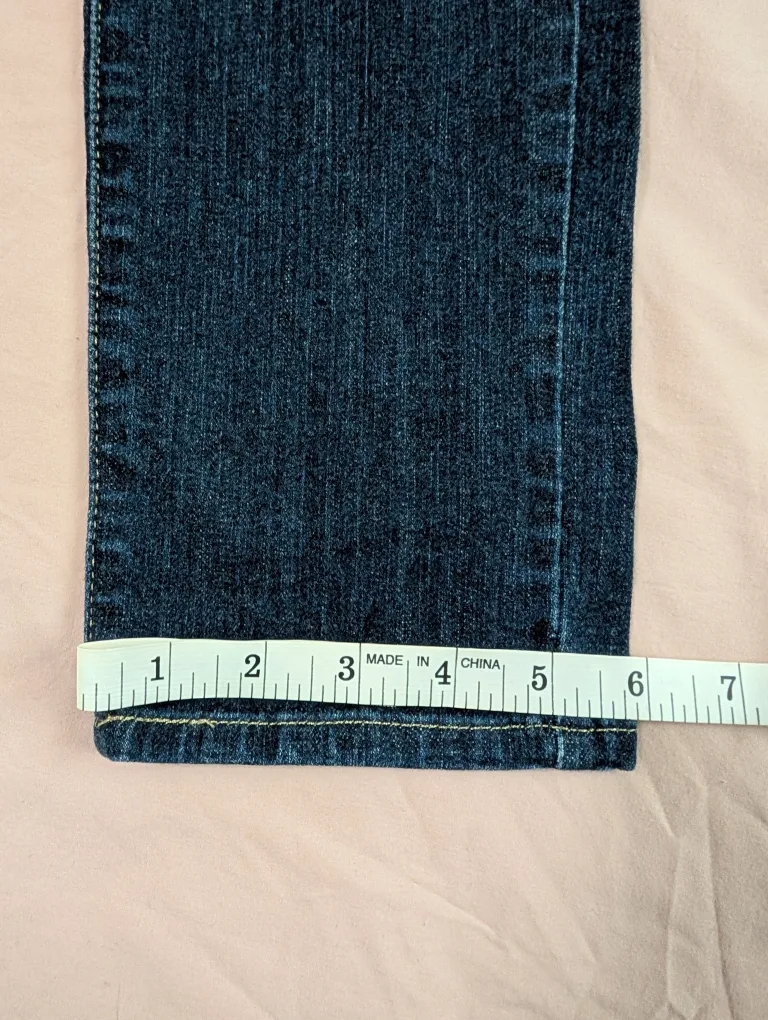 Levi's Demi Curve Skinny Jeans - Size 28 image indicator(8)