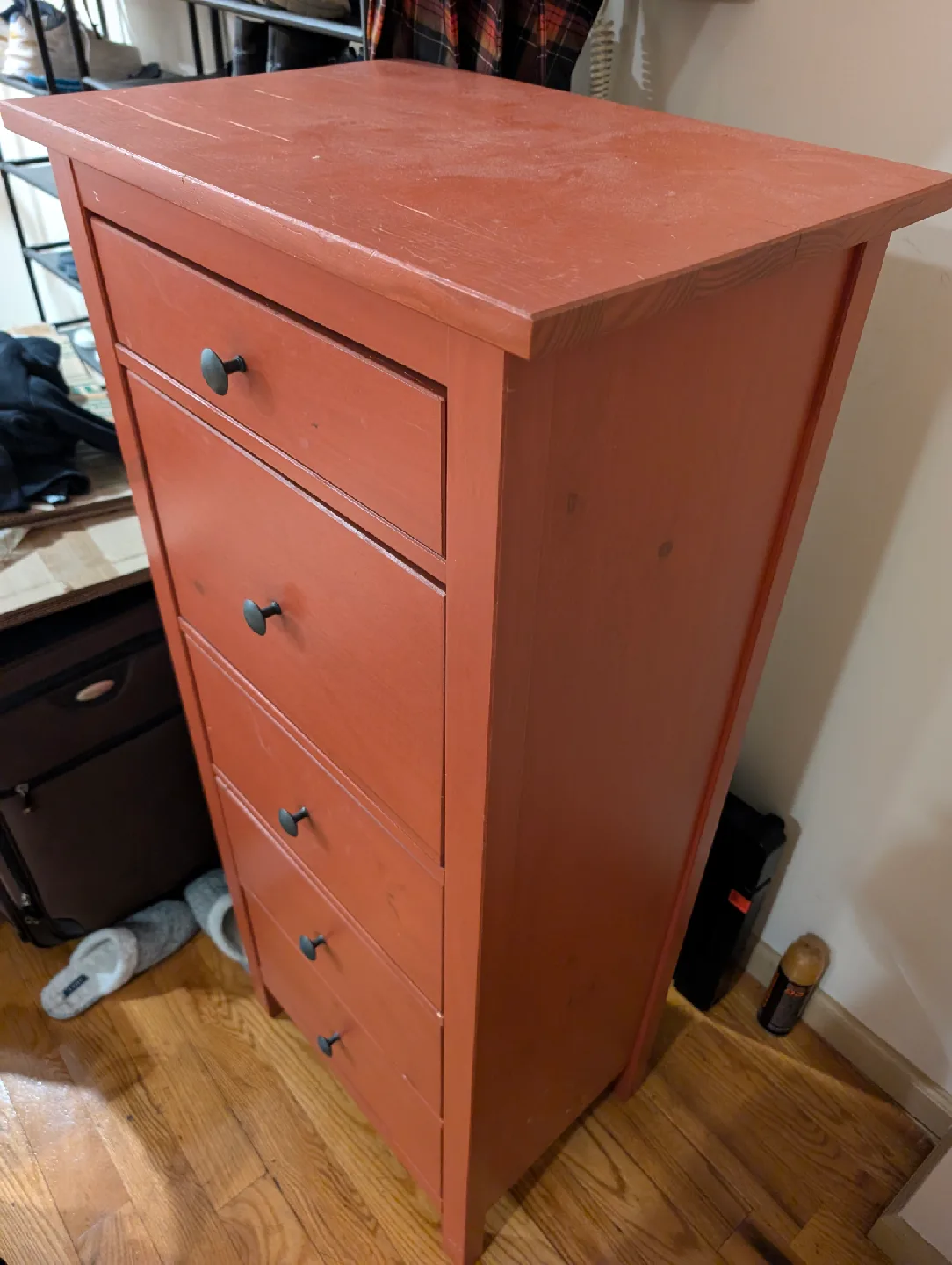 Red 5 Drawer image indicator(3)