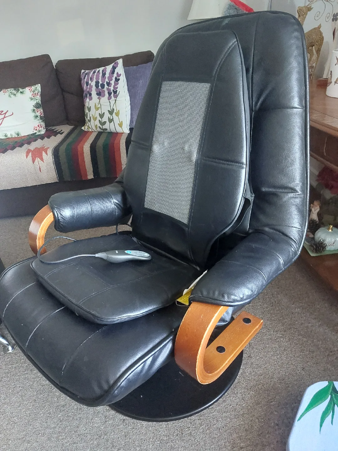 Black Leather Massage Office Chair image indicator(3)