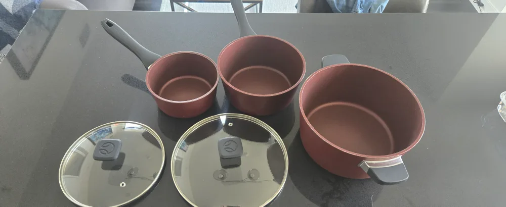 3-Piece Cookware Set with Lids thumbnail