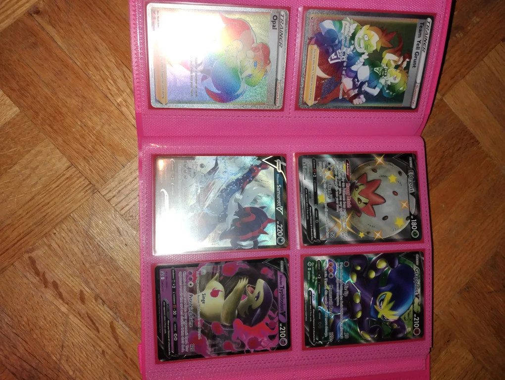 Rare Pokemon cards. image indicator(2)