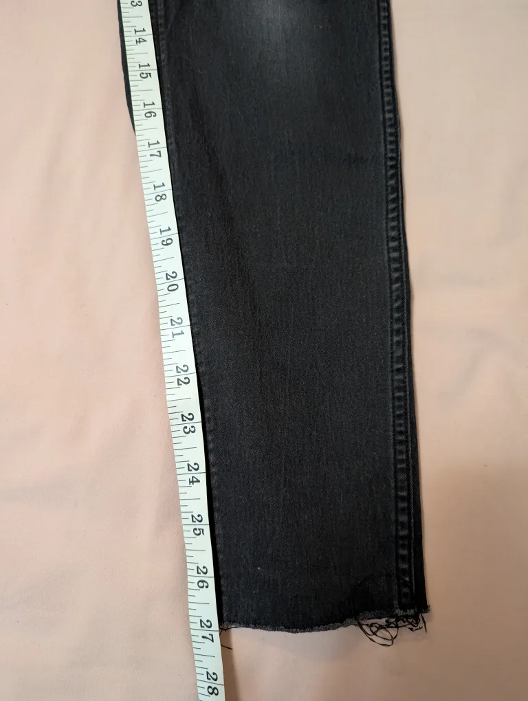 H&M Black Denim Jeans - Size 30 image indicator(7)