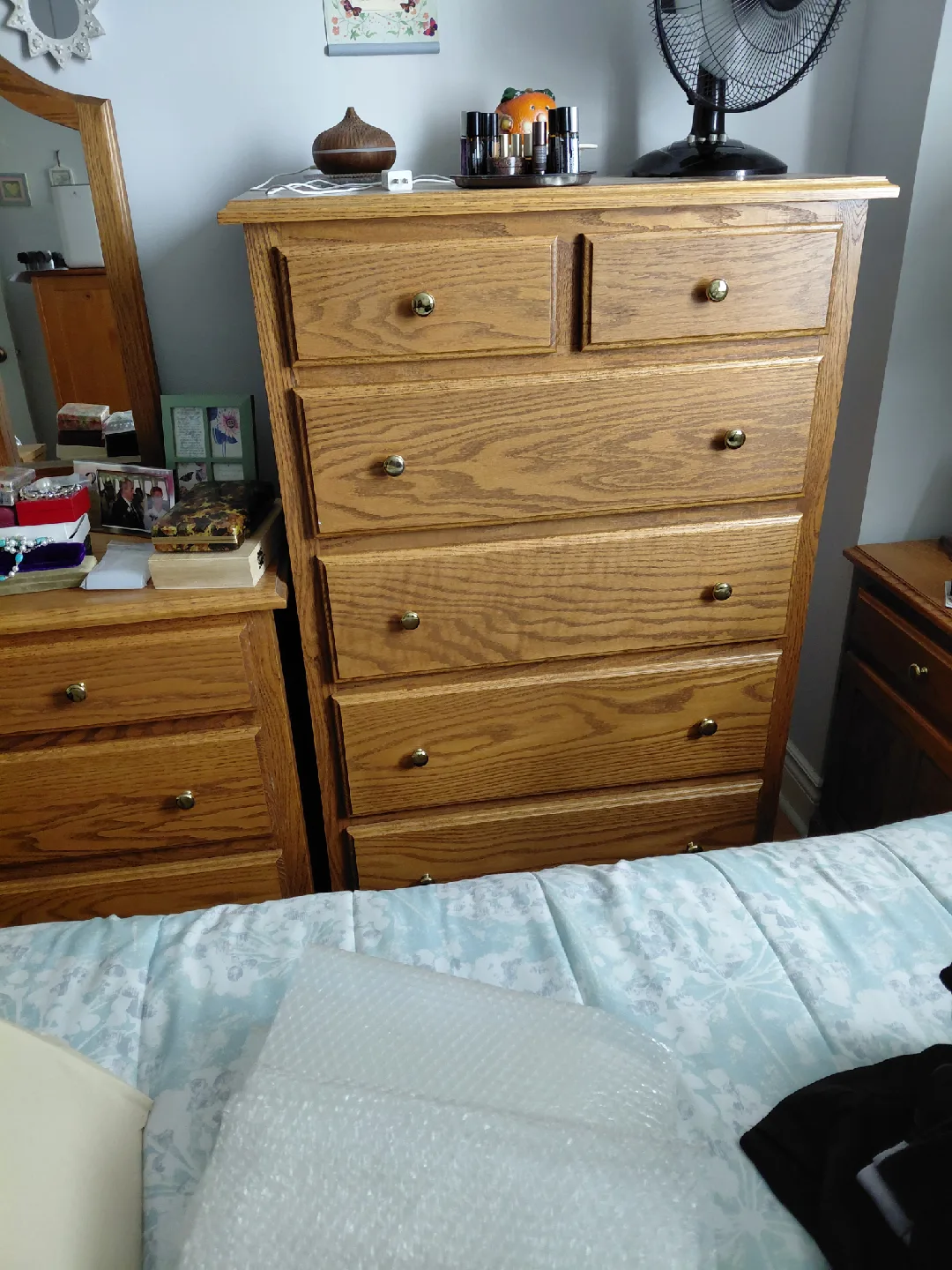 Solid Oak Bedroom Set - Dresser, Mirror, Nightstands image indicator(2)