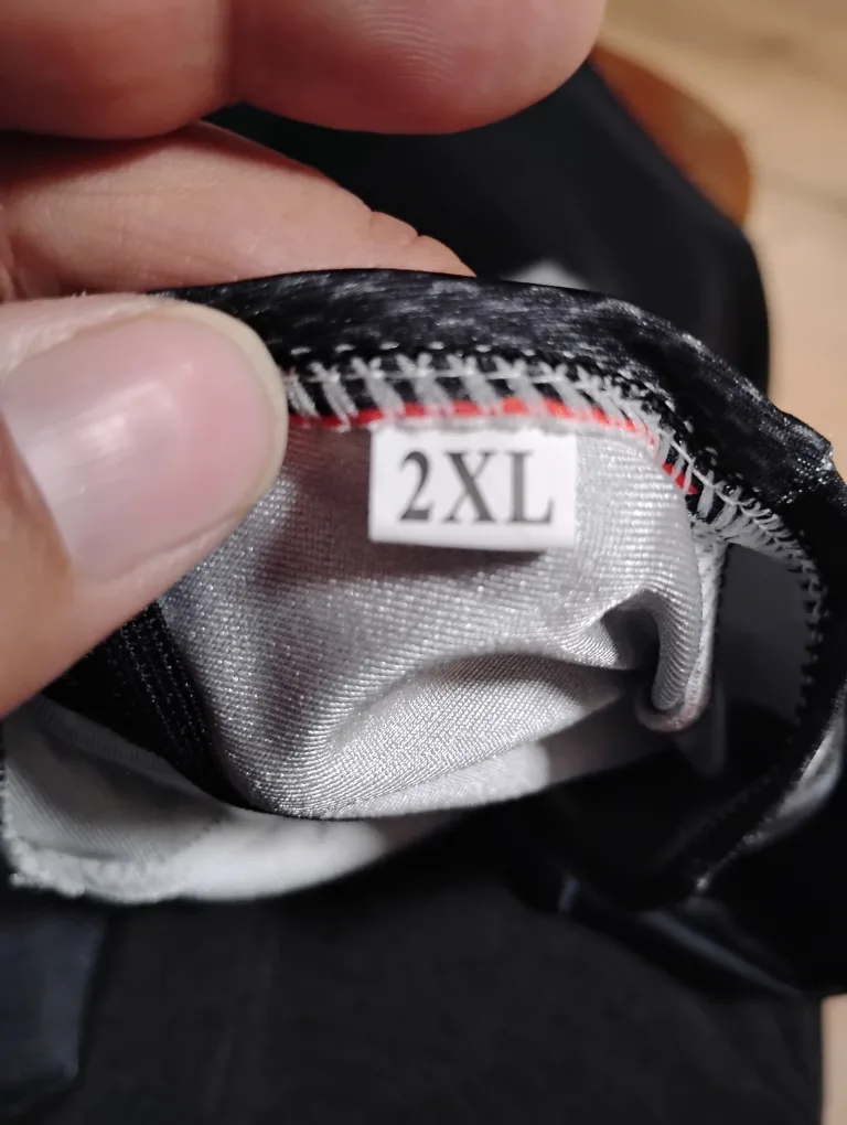 Batman Costume with Mask image indicator(7)