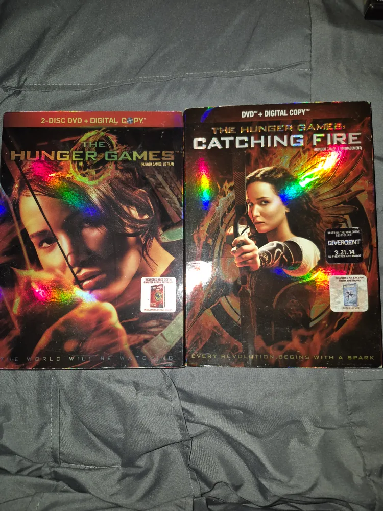 The Hunger Games & Catching Fire DVDs thumbnail