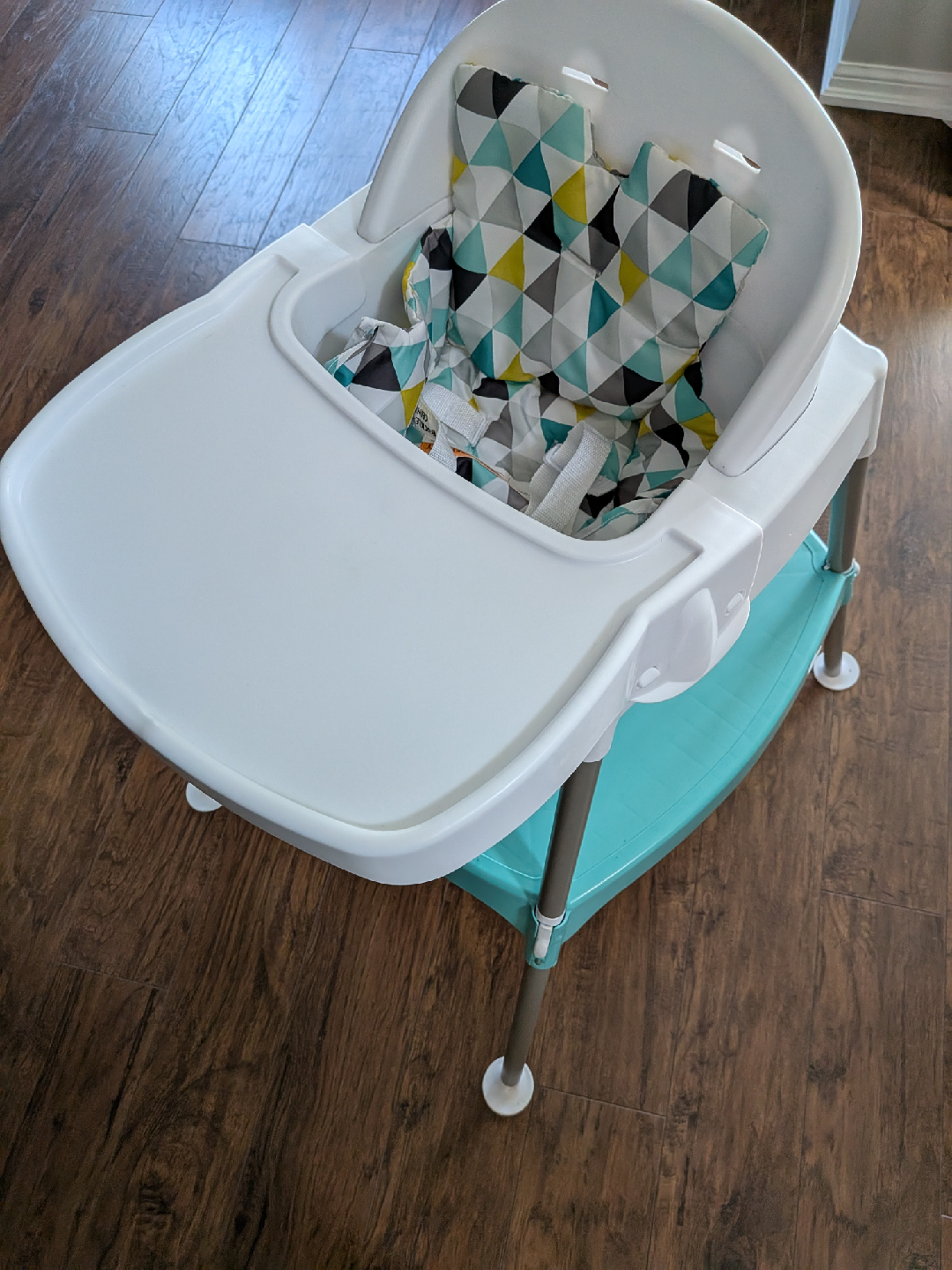 Convertible High Chair