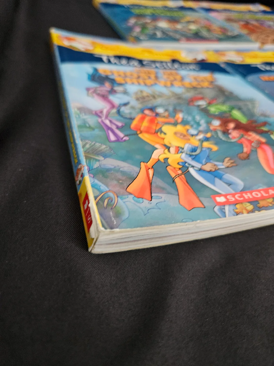 Thea Stilton Book Lot - 5 Books image indicator(4)