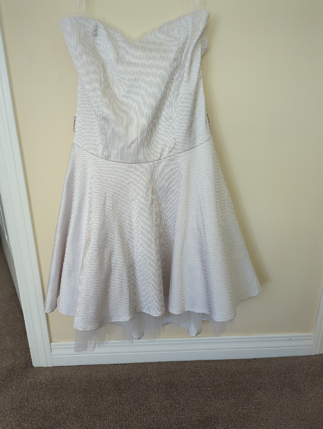 White Strapless Dress - photo 3