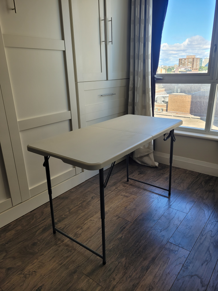 Folding Table - Compact & Portable - photo 2