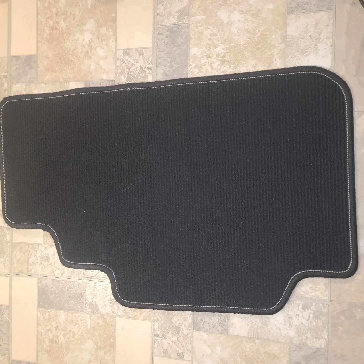 Lexus RX Black Floor Mats image indicator(3)