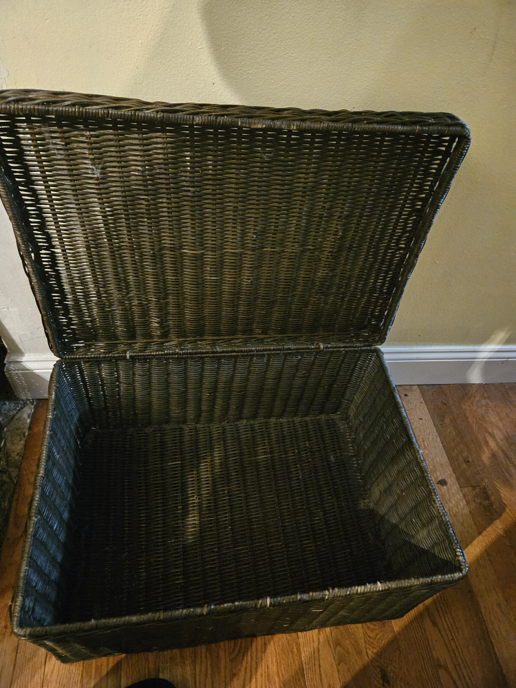 Wicker Storage Trunks set of 2 - photo 3