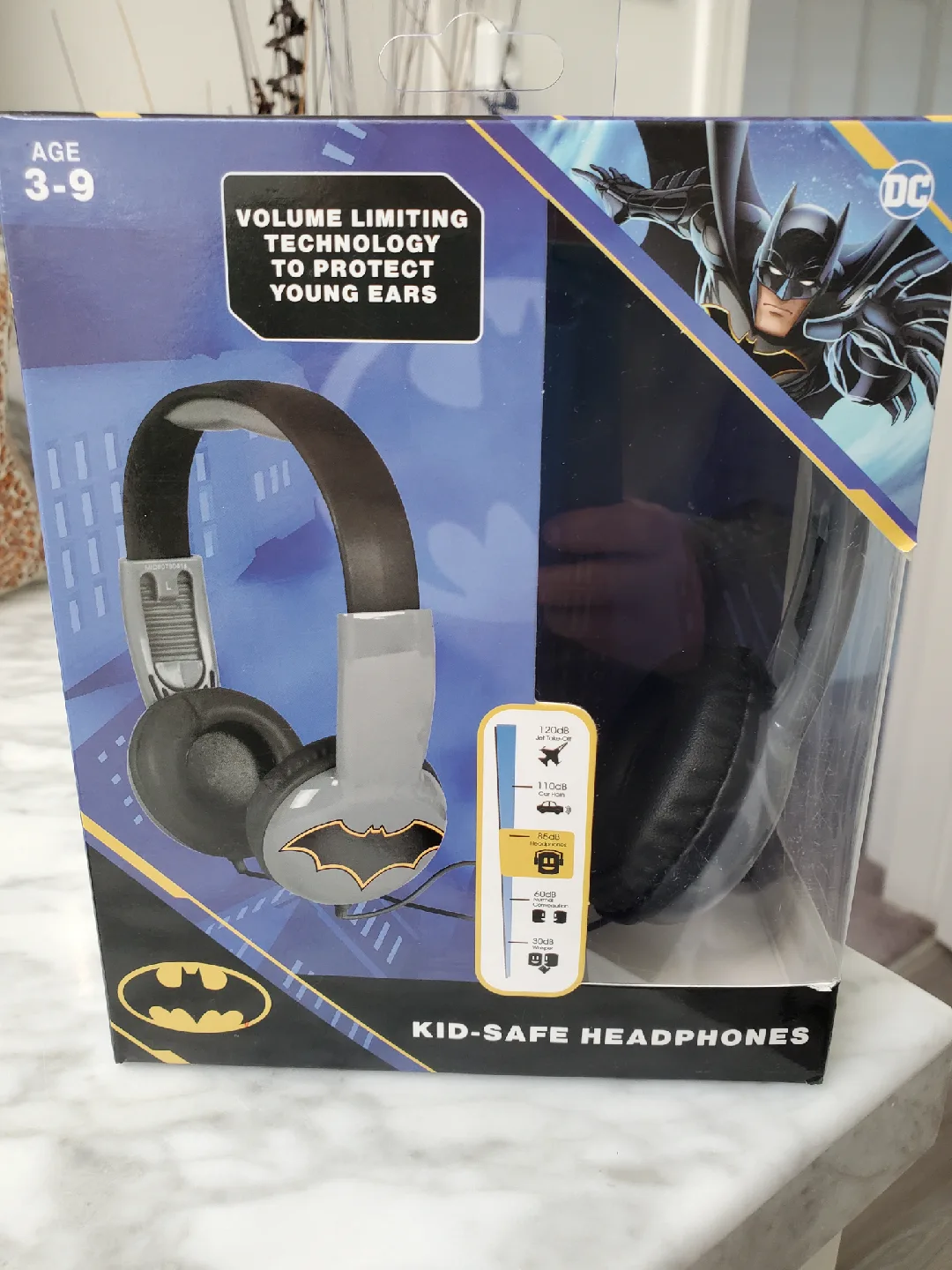 Batman Kid-Safe Headphones, Age 3-9 thumbnail