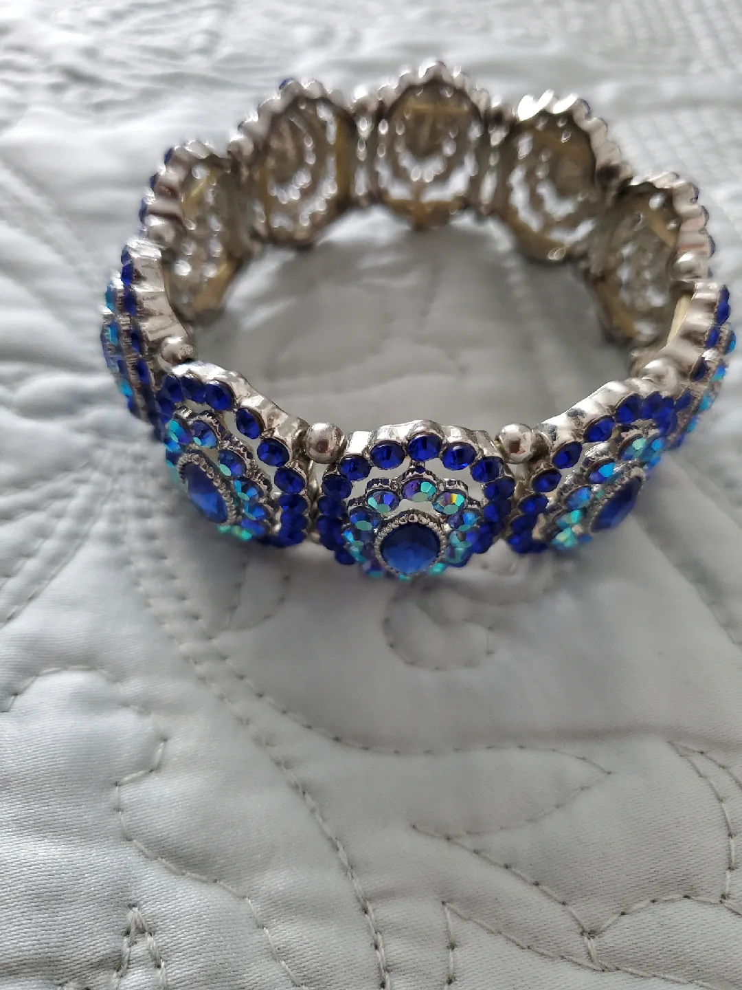 Blue Rhinestone Bracelet image indicator(2)