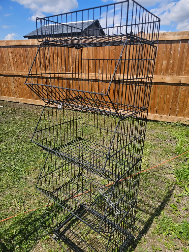 Black Metal Wire Basket Stand image indicator(2)