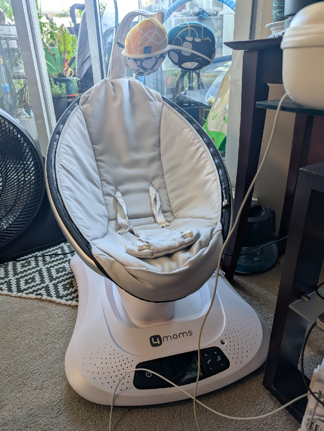 4moms MamaRoo Baby Swing