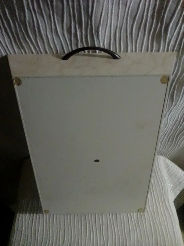 Decorative Wooden Tray with Grape Design image indicator(3)