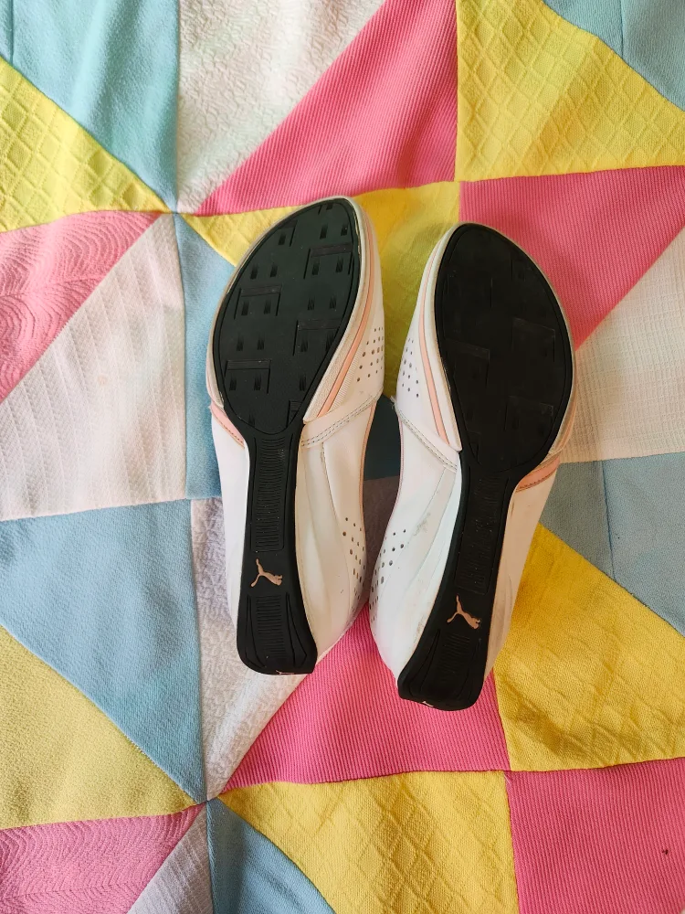 vintage Puma ballet flats size 8 1/2 image indicator(4)