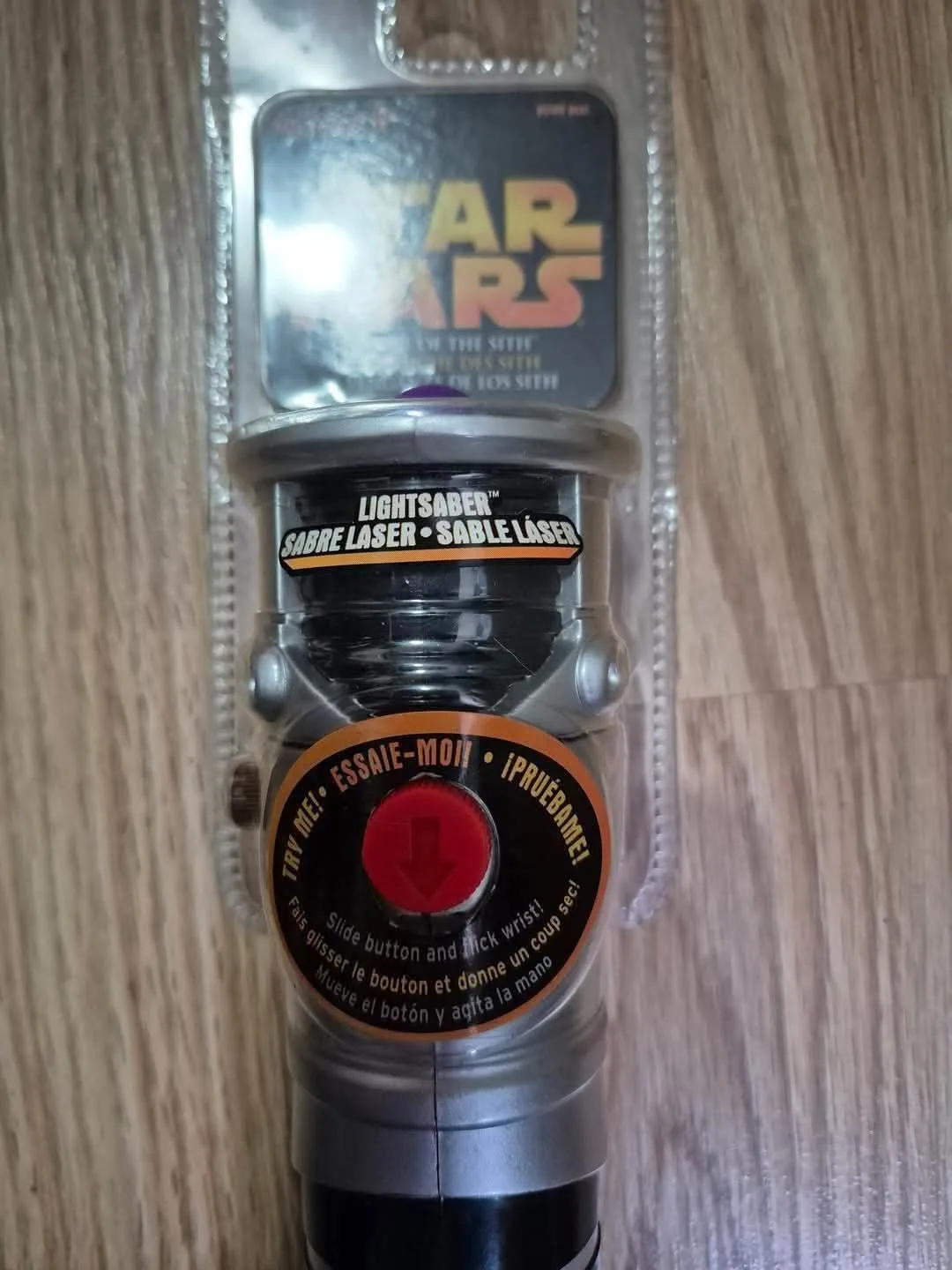 Star Wars Lightsaber Toy image indicator(2)