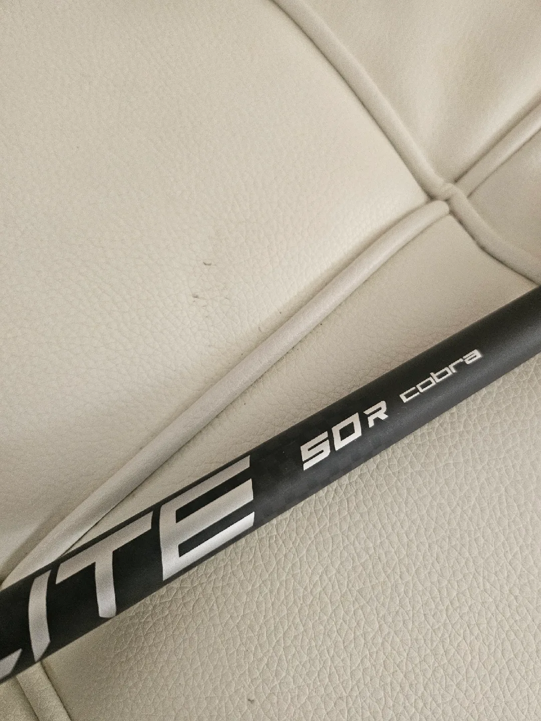 Cobra Air-X 6 hybrid- R Flex +free any wedges image indicator(3)