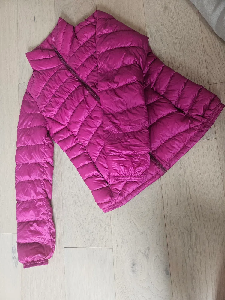 Uniqlo Ultra Light Down Jacket - Size M thumbnail