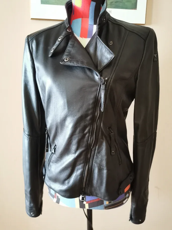 Armani Leather Jacket image indicator(2)