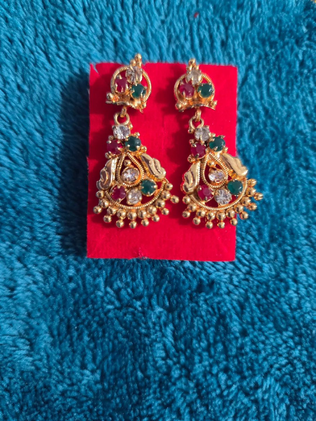 Jewellery set image indicator(3)